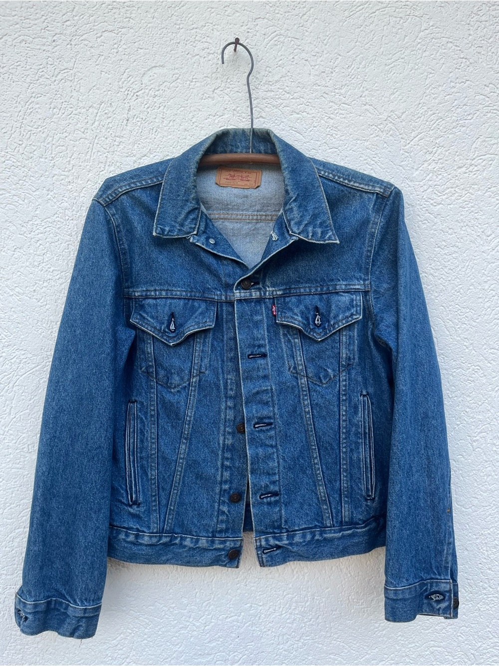 VTG Mens Levi’s trucker Jean  jacket size 40r